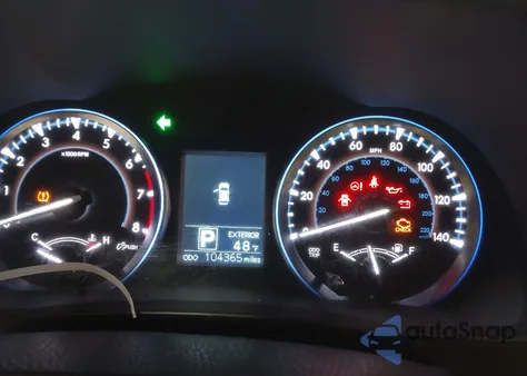 2015 Toyota Highlander Le Plus V6 z USA, uszkodzony, nr VIN 5TDBKRFH6FS221984